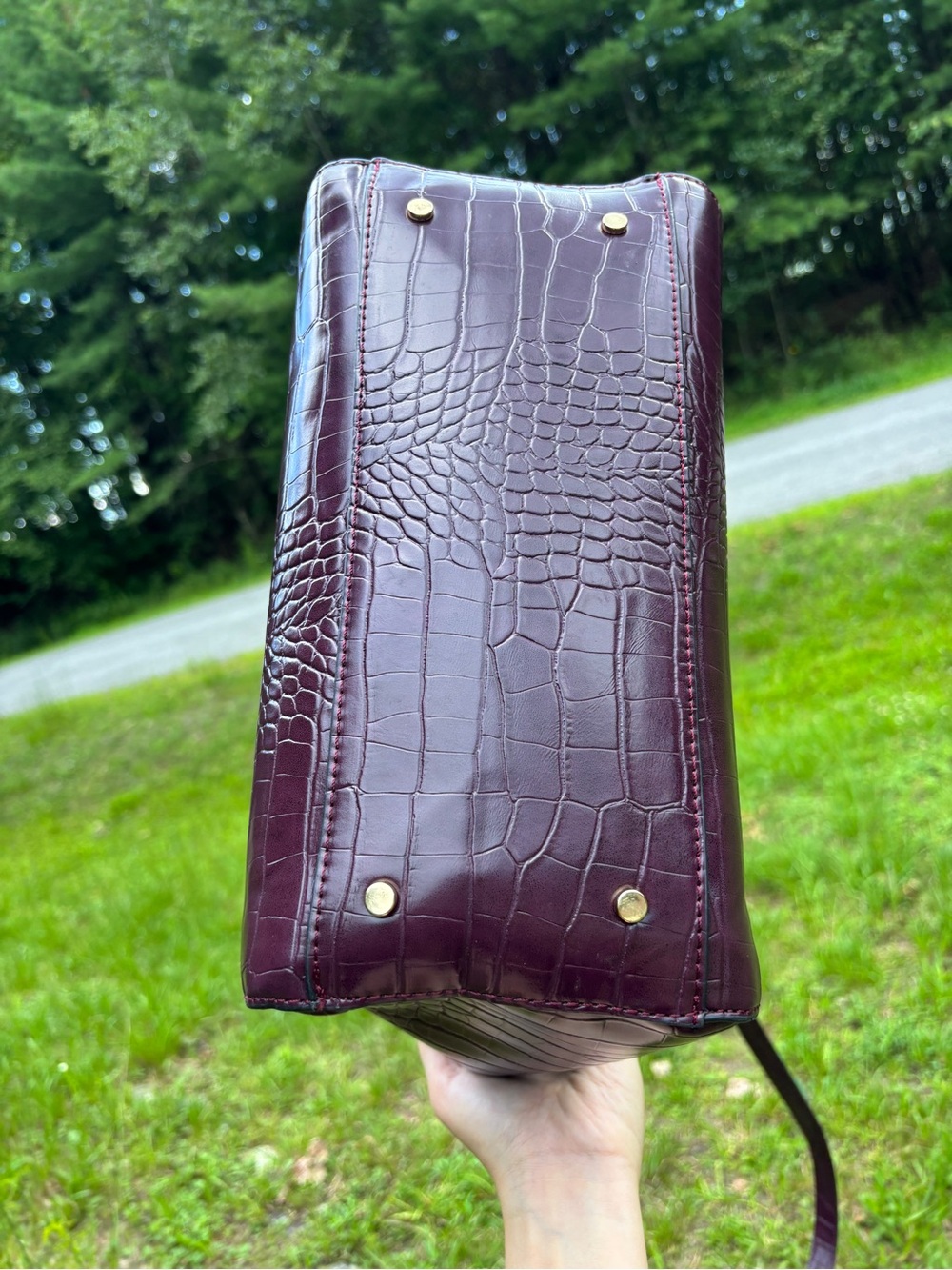 Kurt Geiger London Croc-Embossed Crossbody Bag - Picture 11 of 17